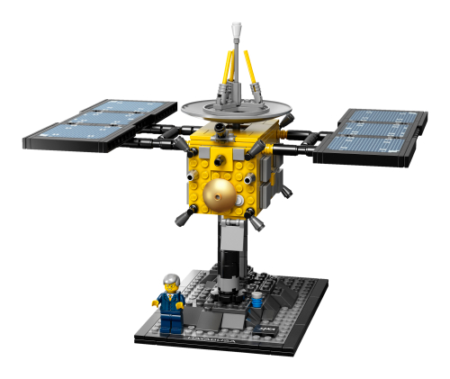 LEGO Hayabusa